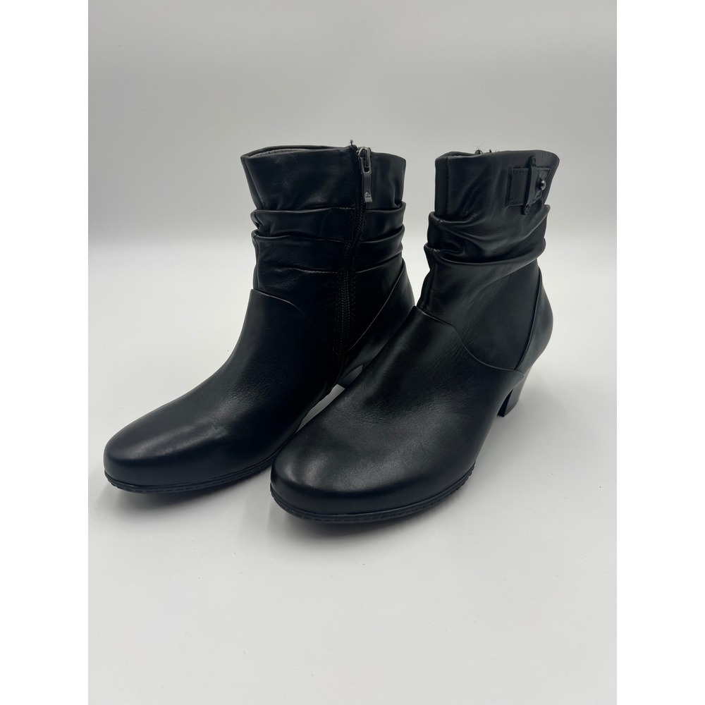 Earth Calgary Winnipeg Black Leather Ruched Ankle Boots Size 8M Block Heel